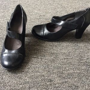 Faux leather Mary Janes